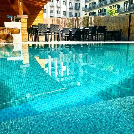 Efi Palace فندق